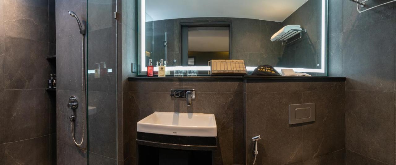 The Gravitique Hotel Khaosan بانكوك المظهر الخارجي الصورة