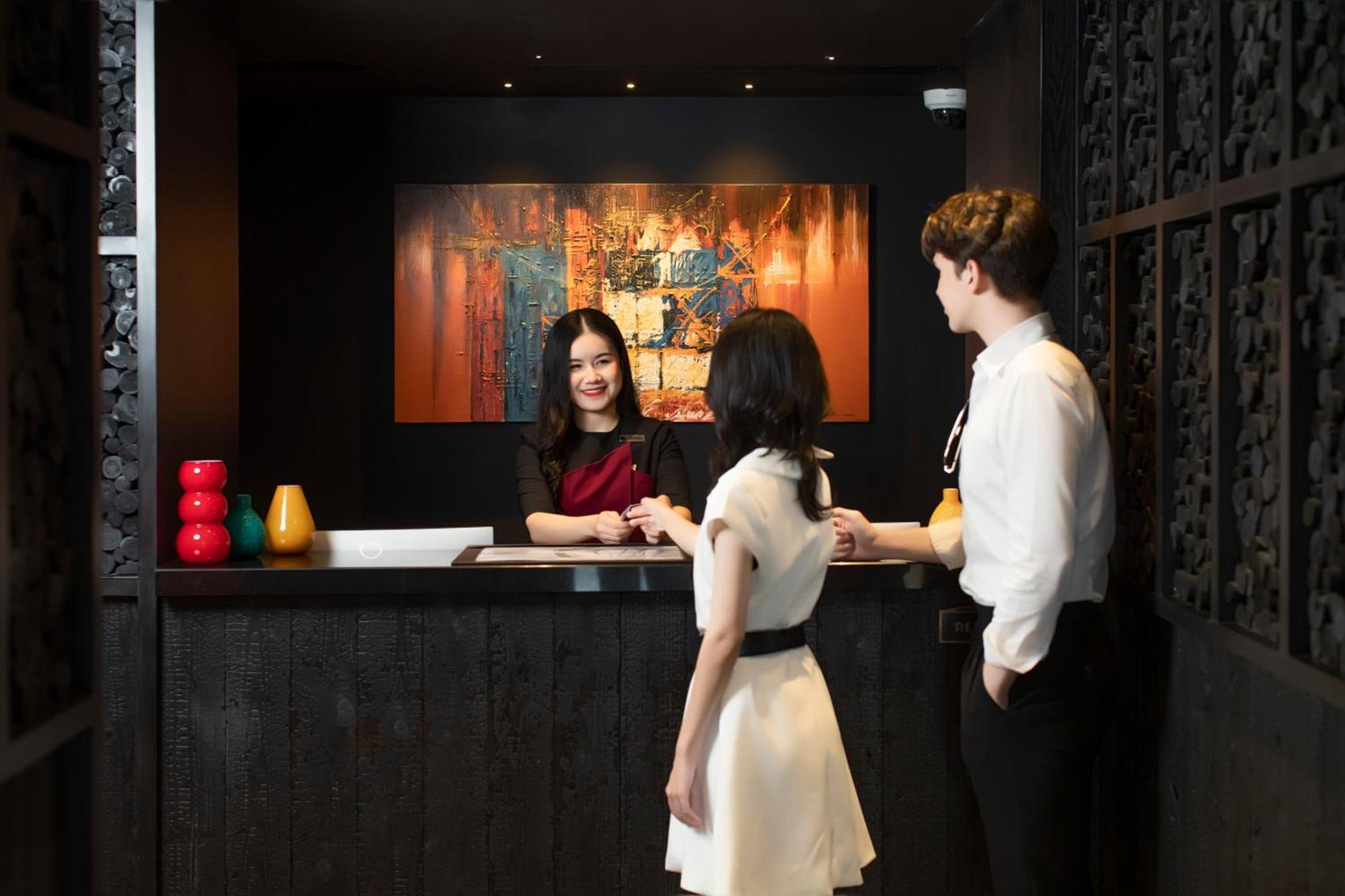 The Gravitique Hotel Khaosan بانكوك المظهر الخارجي الصورة
